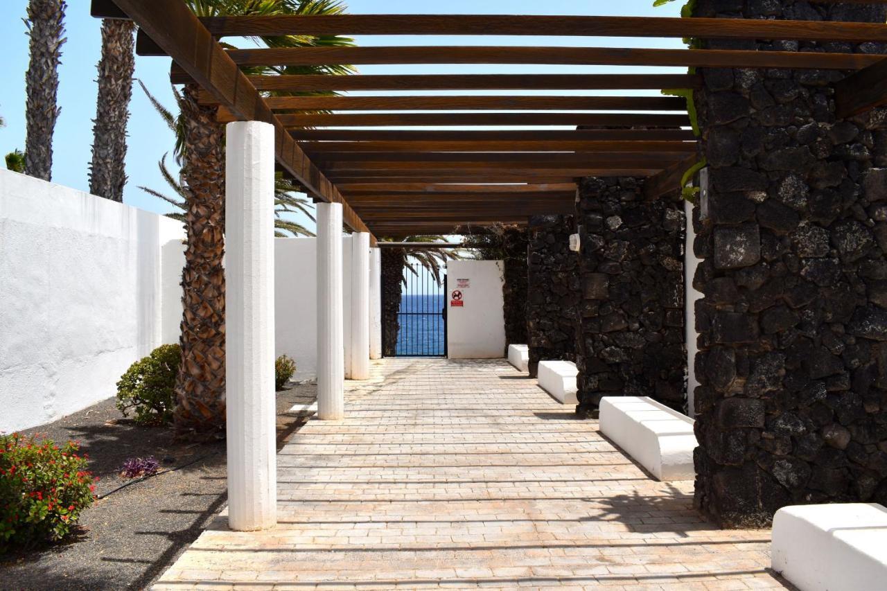 Sunny Bungalow In Front Of The Sea 3 Bedrooms Коста Тегисе Екстериор снимка